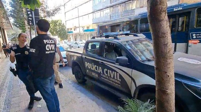Laudo pericial da Polícia Civil vai apontar causa do acidente.
