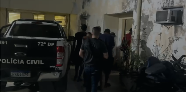 RJ: polícia prende dez traficantes do Comando Vermelho em São Gonçalo | CNN Brasil