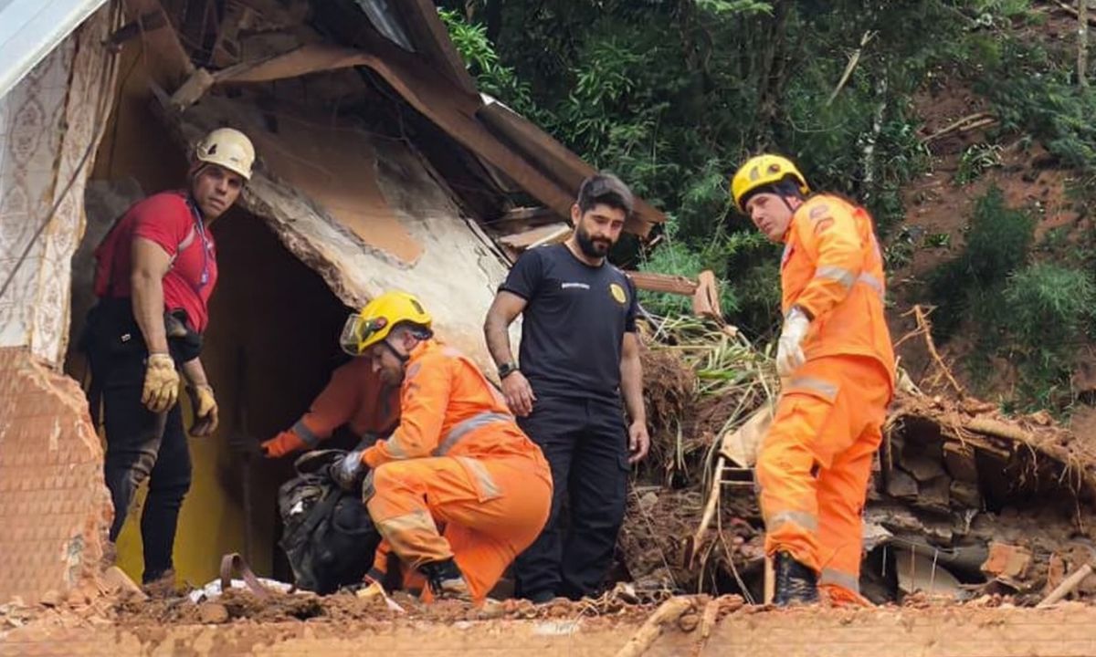 Tragédia na Zona da Mata: PCMG atualiza número de vitimas identificadas