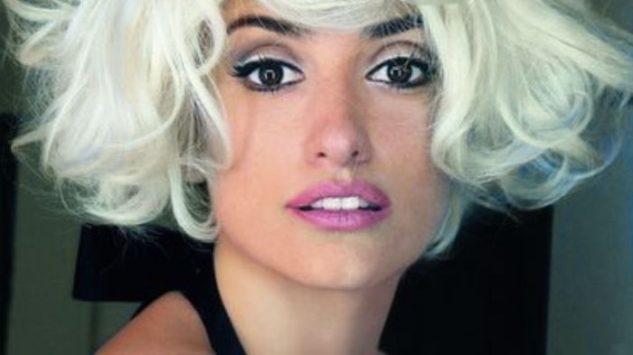 Pedro Almodóvar: o cineasta que transformou desejo, dor e liberdade no cinema Pedro Almodóvar: o cineasta que transformou desejo, dor e liberdade no cinema