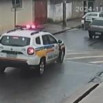 Vídeo: criminosos escapam de perseguição da PM passando por linha de trem em Contagem