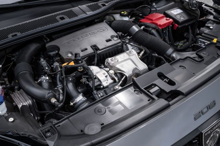 Motor T200 Hybrid no Peugeot 208 GT 2026
