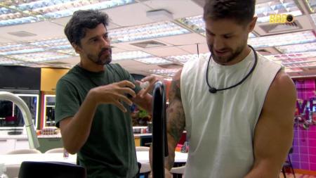 Alberto Cowboy pode tirar vantagem de aliado