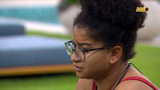 Milena reclama do afastamento de Ana Paula