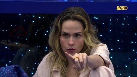 Ana Paula foi desmentida pela Globo