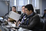 ‘Simões não vai cumprir com sua palavra e vai jogar a culpa na ALMG’, diz deputado