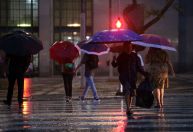 Parte do Brasil enfrenta nova frente fria neste fim de semana; saiba quais estados
