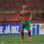 Cria do Atlético marca, mas Portuguesa elimina o Avaí da Copa do Brasil nos pênaltis