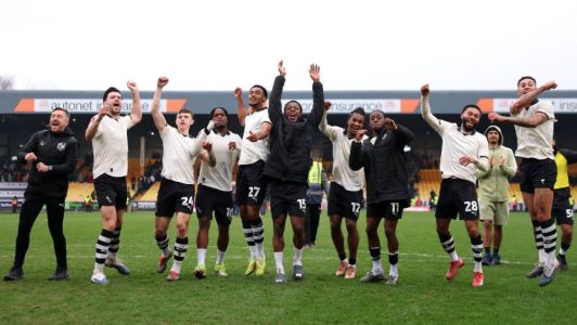 Port Vale celebra a vitória contra o Sunderland