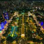 Show de drones na Praça da Liberdade complica o trânsito na região Centro-Sul de BH