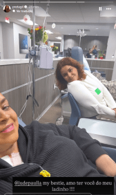 Preta está acompanha de Maria Gil e Jude Paulla