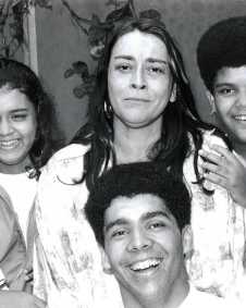Preta e Pedro são filhos de Sandra e Gil