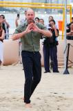 Príncipe William participou de atividades na Praia de Copacabana