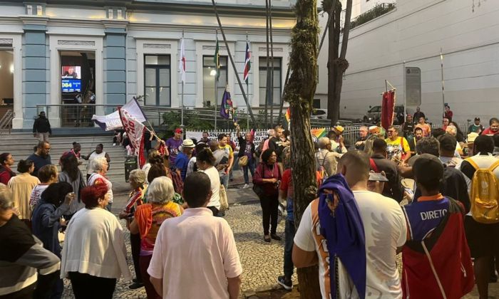 Integrantes de blocos carnavalescos protestaram contra projeto de lei protocolado na Câmara Municipal de Juiz de Fora foto Joubertt Telles Itatiaia