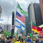 Manifestantes começam a se reunir em São Paulo em ato pró-Bolsonaro