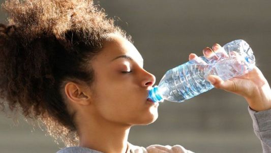 Quanto tenho que beber de água todos os dias