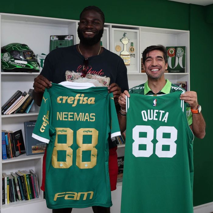 Técnico Abel Ferreirarecebe o jogador de basquete português campeão da NBA pelo Boston Celtics, Neemias Queta