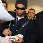 Nike prepara lançamento de tênis inspirado em chuteira icônica de Ronaldinho Gaúcho