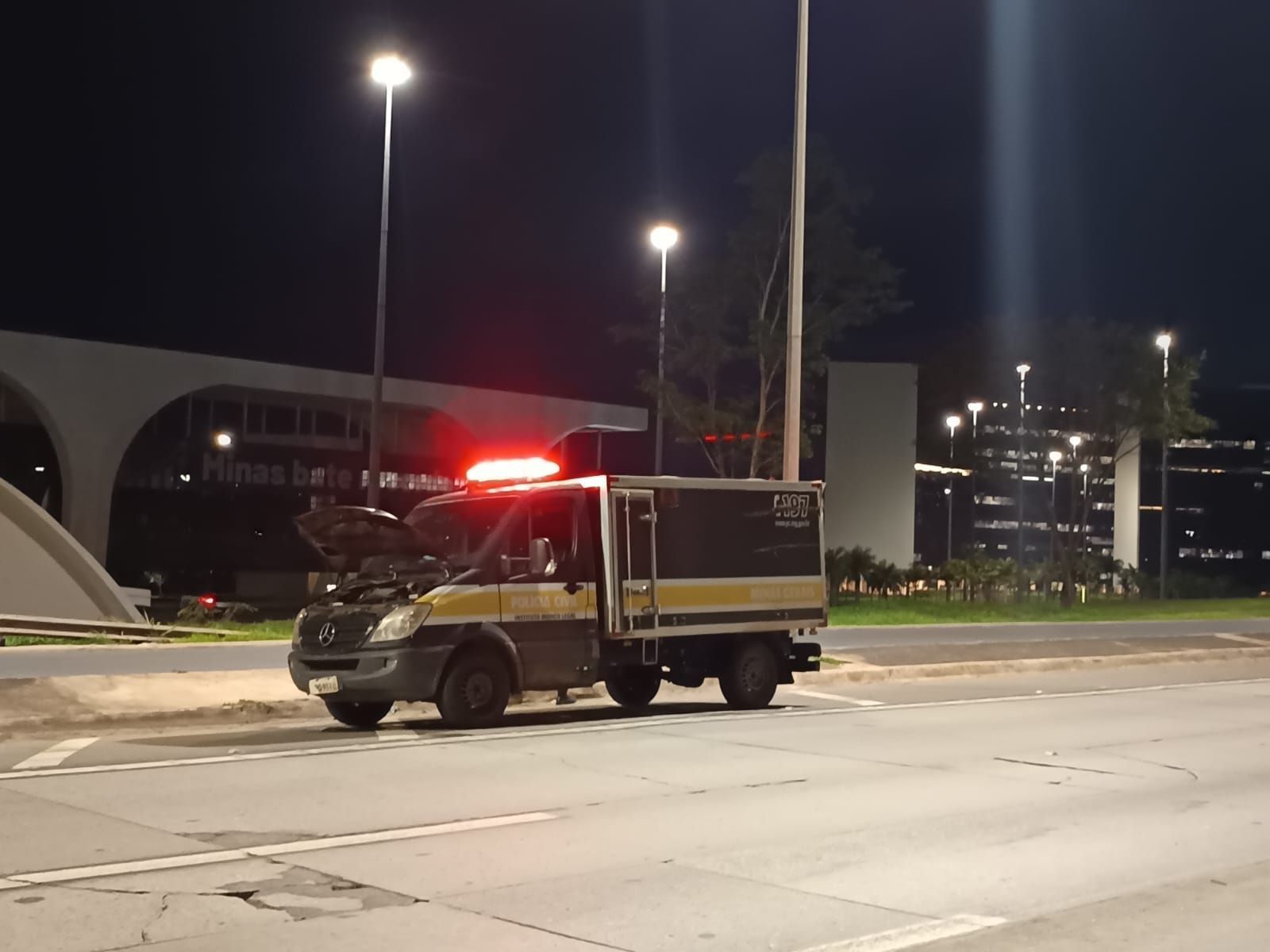 Polícia Civil está com apenas um rabecão para atender 50 municípios da Grande BH e da região Central