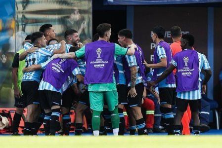 Se o confronto se confirmar, o Atlético vai encarar um time de jogadores conhecidos, como o meia Óscar Romero e os atacantes Gustavo Bou, Roger Martínez e Lisandro López.