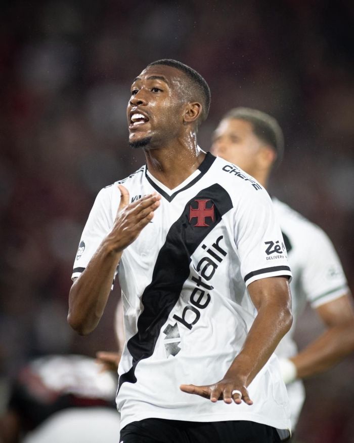Flamengo x Vasco: Rayan vibra com gol marcado em clássico no Maracanã