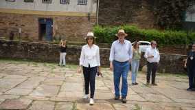Rei e rainha da Suécia visitam Ouro Preto antes de participar da COP 30, em Belém