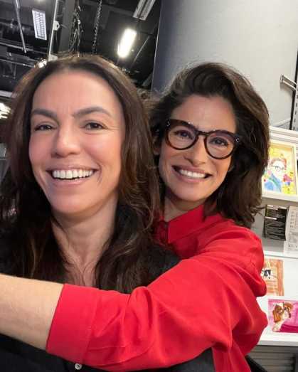 Jornalistas apareceram juntas no Instagram