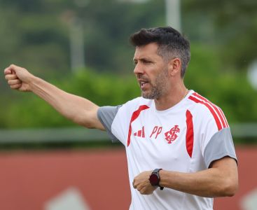 Pezzolano treina o Inter para encarar o Remo em Belém