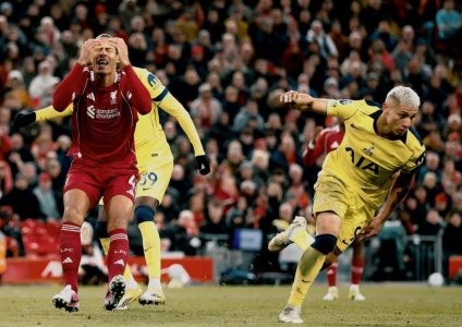 Richarlison marca gol em Liverpool 1 x 1 Tottenham, pela Premier League 2025/2026