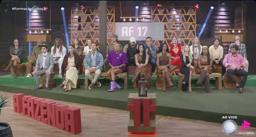 Participantes formam segunda Roça