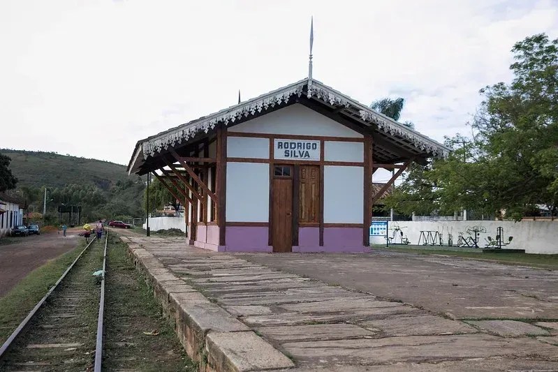 Vereador solicita redutores de velocidade para Vila São Pedro