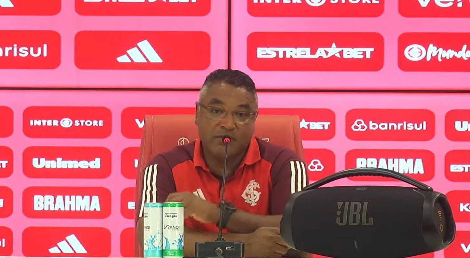 Roger acredita na disputa do Inter pelo Brasileiro e dá declaração sobre adversários