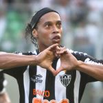 Ronaldinho Gaúcho parabeniza o Atlético: ‘Onde me reapaixonei pelo futebol’