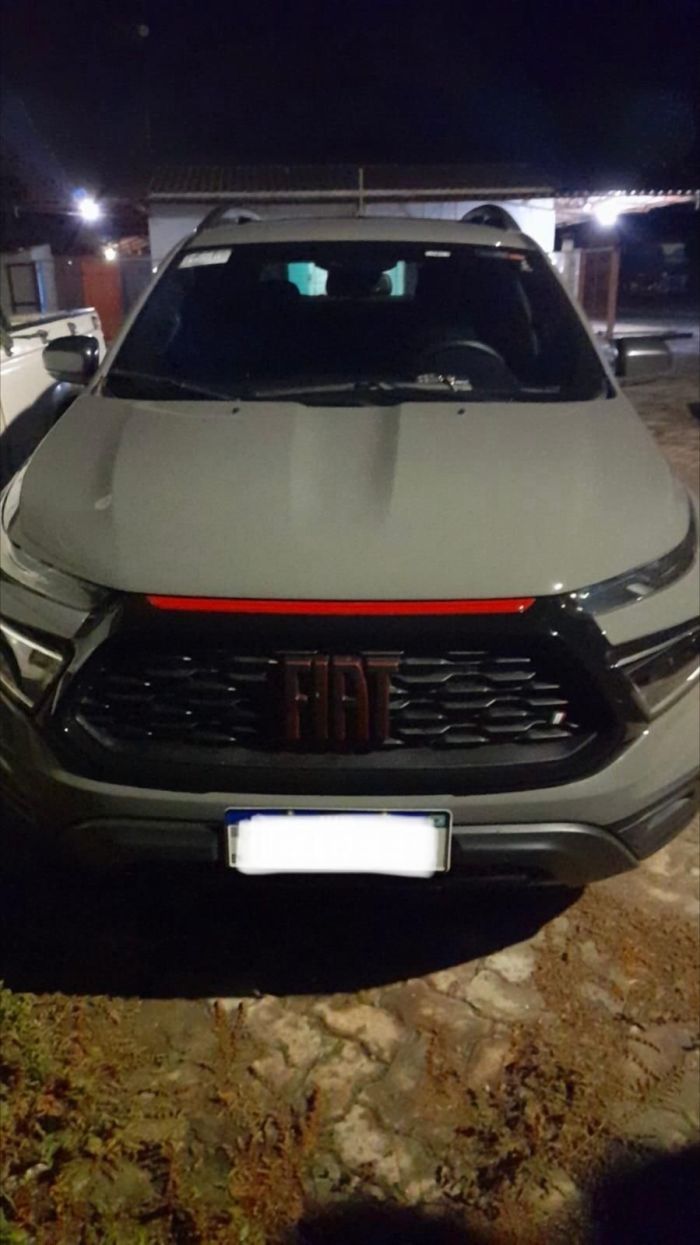 Policiais chegaram até o veículo usado no assalto por meio do rastreamento da placa 