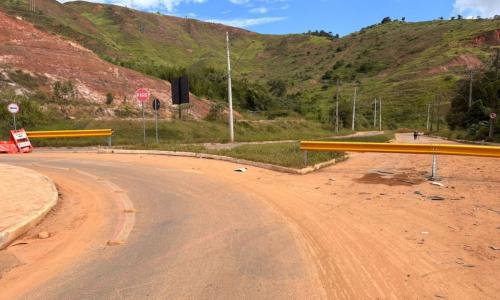 Trecho da Rua Diva Garcia foi evacuado e interditado em Juiz de Fora