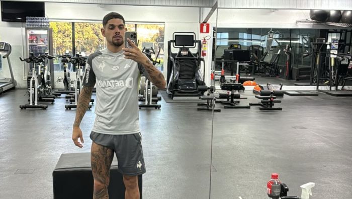 Foto compartilhada por Rubens nesta segunda-feira (3), na Cidade do Galo