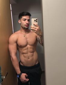 Ryan Silveira é criador de conteúdo adulto