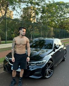 Ryan Silveira é criador de conteúdo adulto