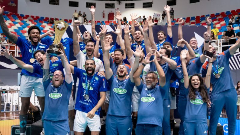 Com hexa da Supercopa, Cruzeiro chega a 54º título e tem aproveitamento de 84% em finais