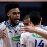Vôlei: Sada Cruzeiro joga bem e derrota Praia Clube na 1ª rodada da Superliga