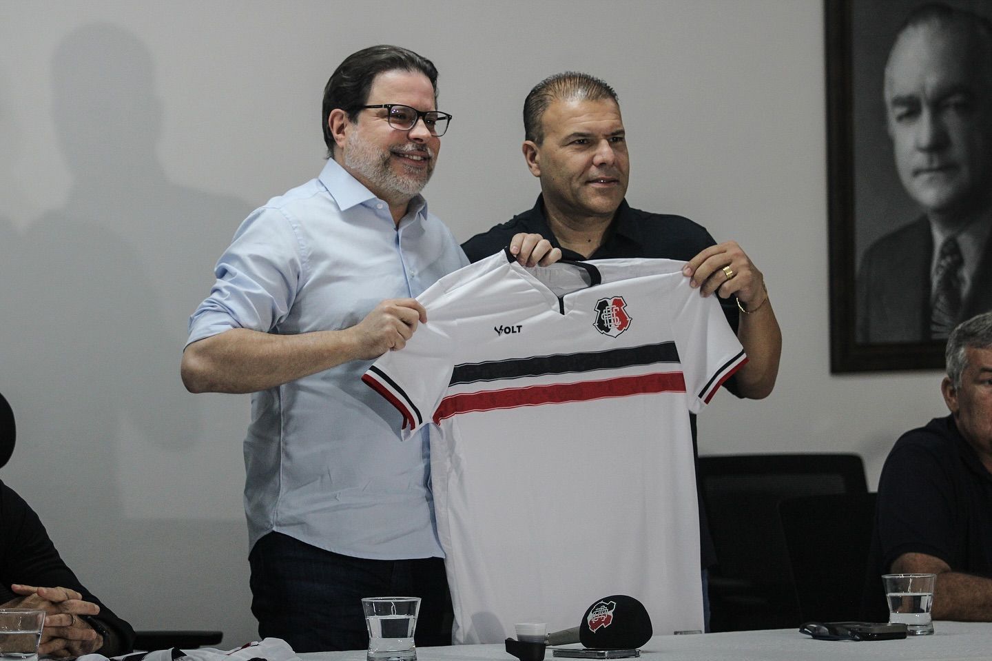 Novo diretor de futebol do Santa Cruz, Harlei Menezes revela plano para 2025