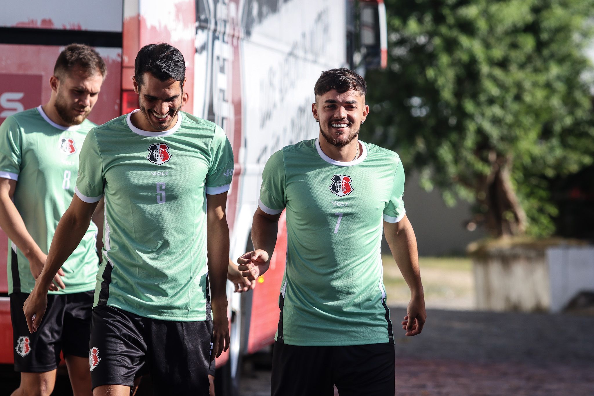 Santa Cruz inicia pré-temporada: confira jogadores que se apresentaram