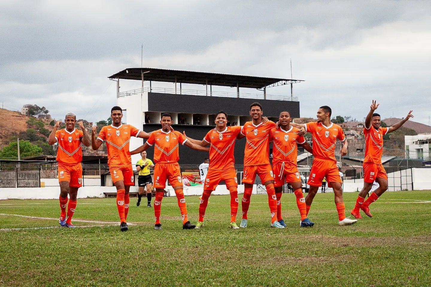 Coimbra x Contagem: horário e onde assistir ao vivo pela Segunda Divisão do Mineiro