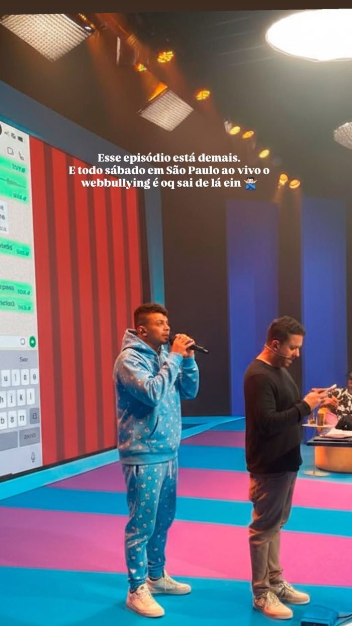 Cocielo surge ao lado de Maurício Meirelles em show e levanta suspeitas