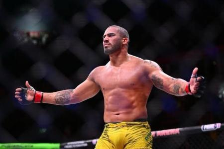 Vitor Petrino, lutador brasileiro do UFC