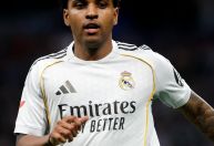 Real Madrid atualiza situação médica de Rodrygo após cirurgia no joelho