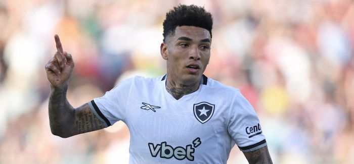 Igor Jesus comemora gol da vitória do Botafogo sobre o PSG no Mundial de Clubes da Fifa 2025