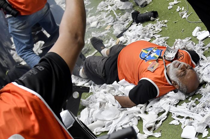 Homem ficou ferido com agressão de torcedores do Atlético e invasão ao gramado da Arena MRV