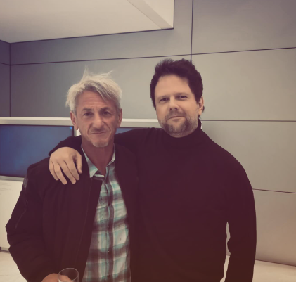 Selton Mello posa ao lado de Sean Penn Selton Mello posa ao lado de Sean Penn