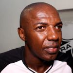 Cria do Bahia e ídolo do Ceará, ex-atacante Reinaldo morre aos 53 anos
